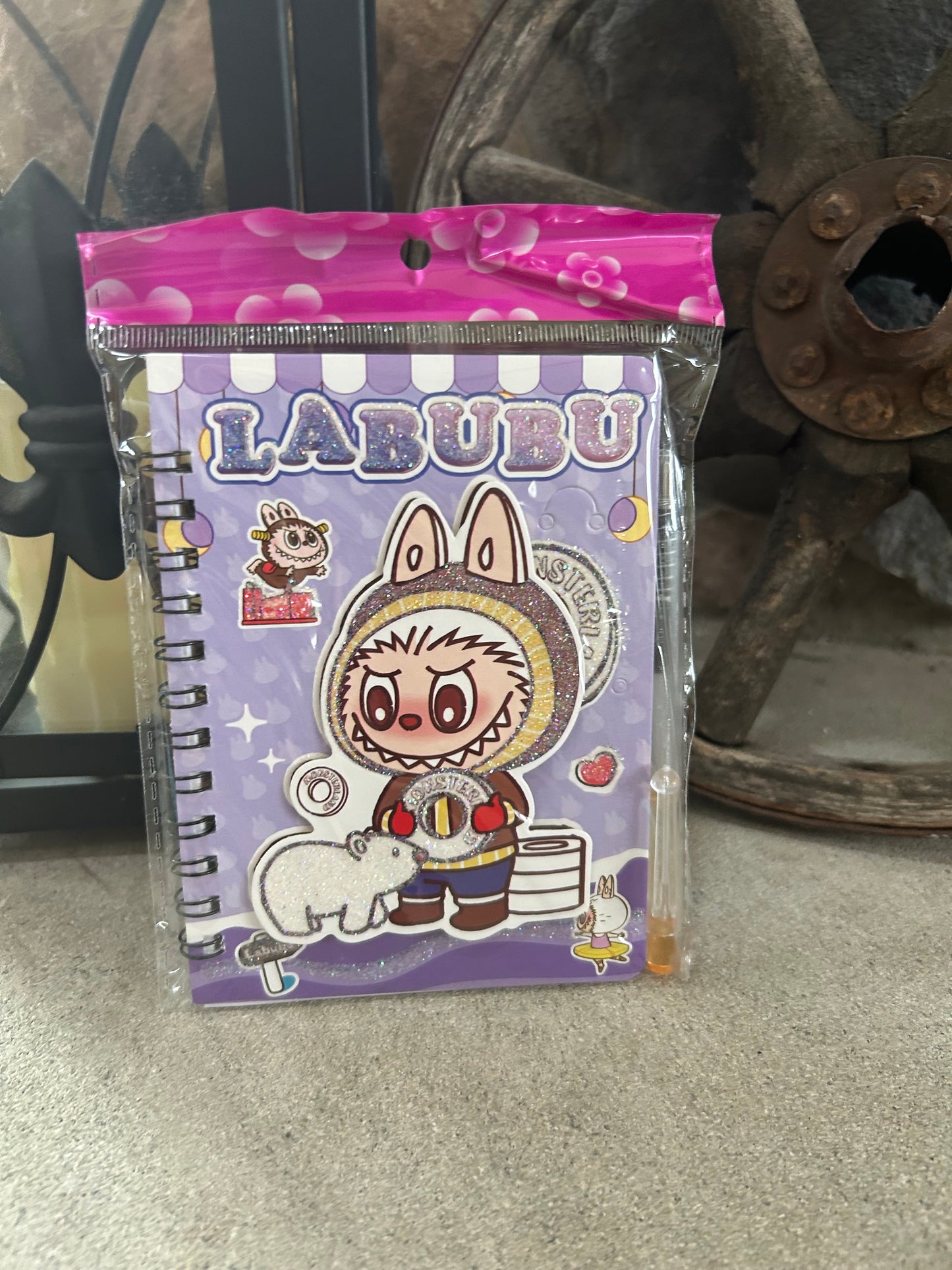 Labubu Notepad and pen set