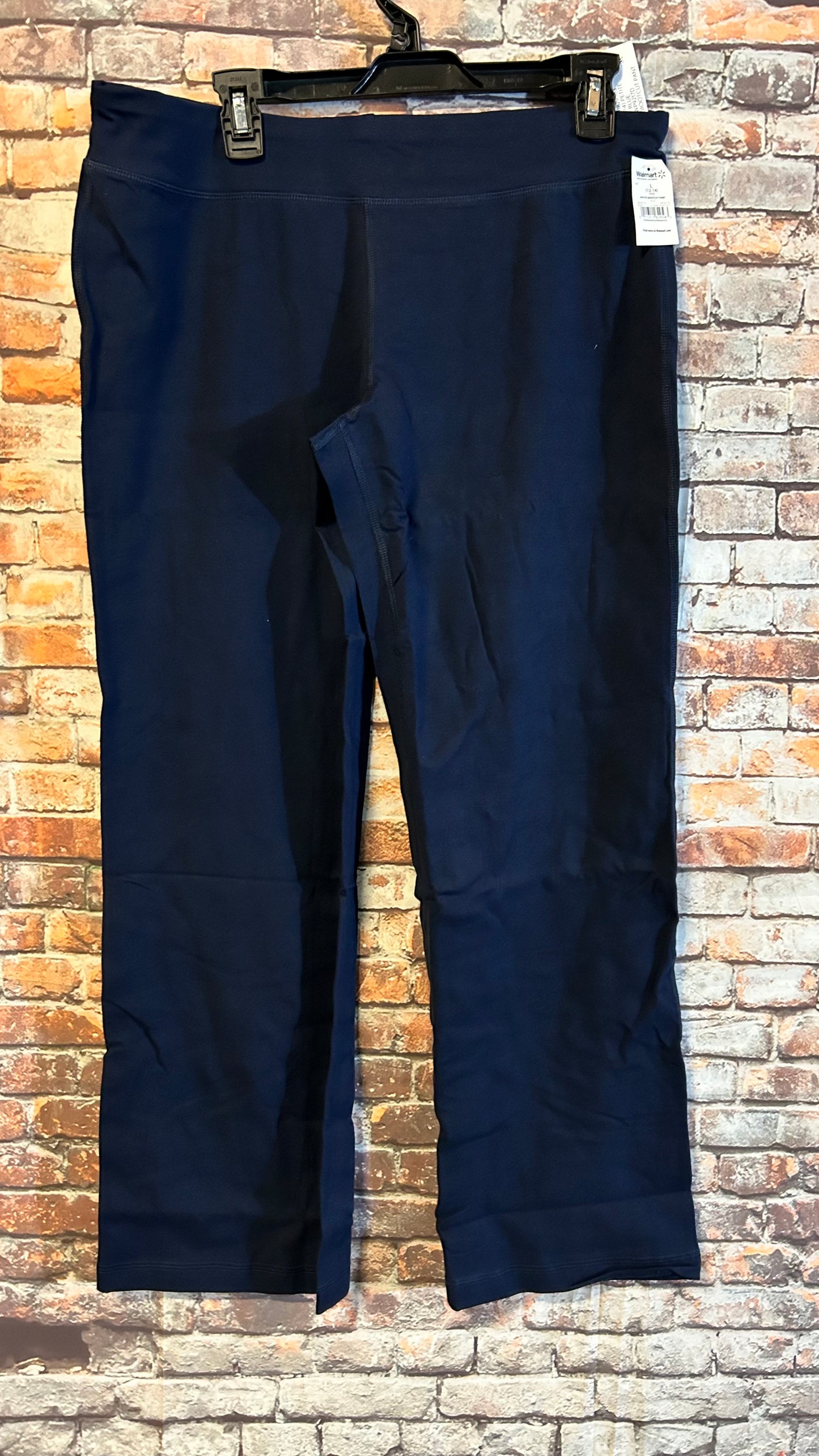 Womens size 12/14 petite navy soft pants 29in inseam with stretch