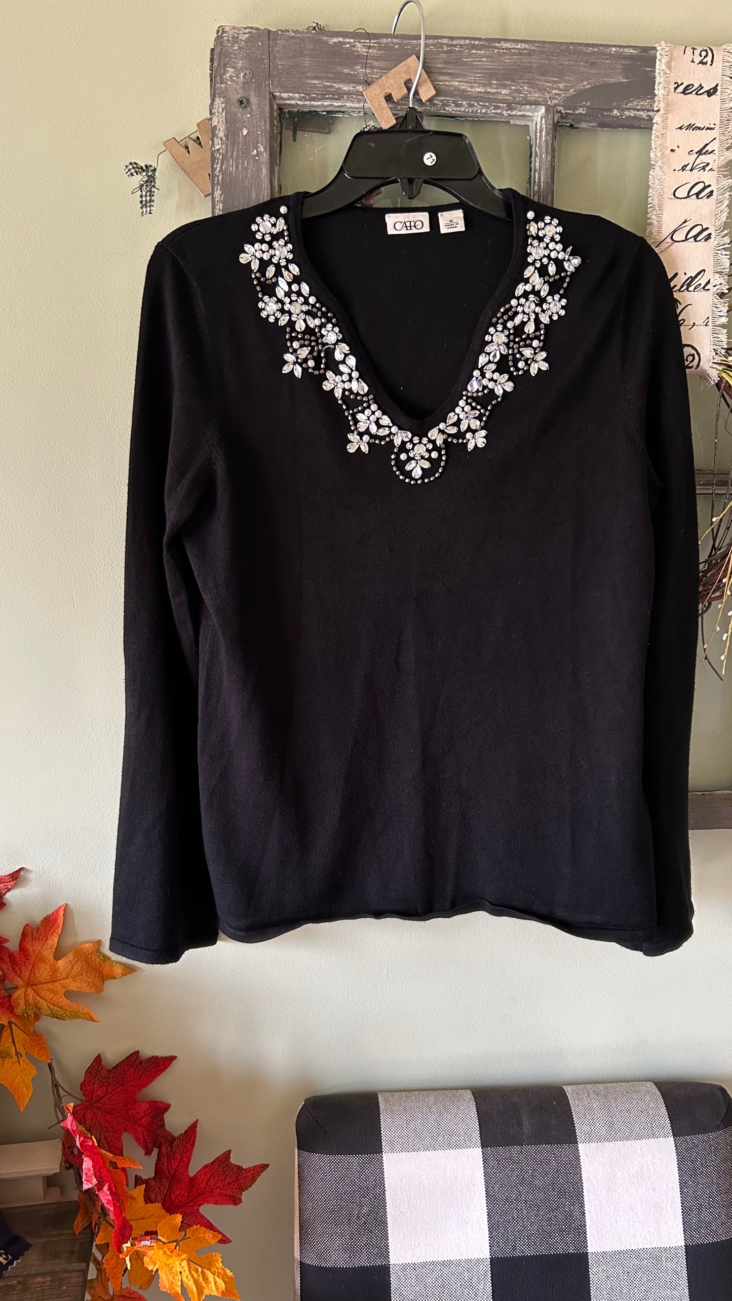 Women’s size Medium top with Stretch