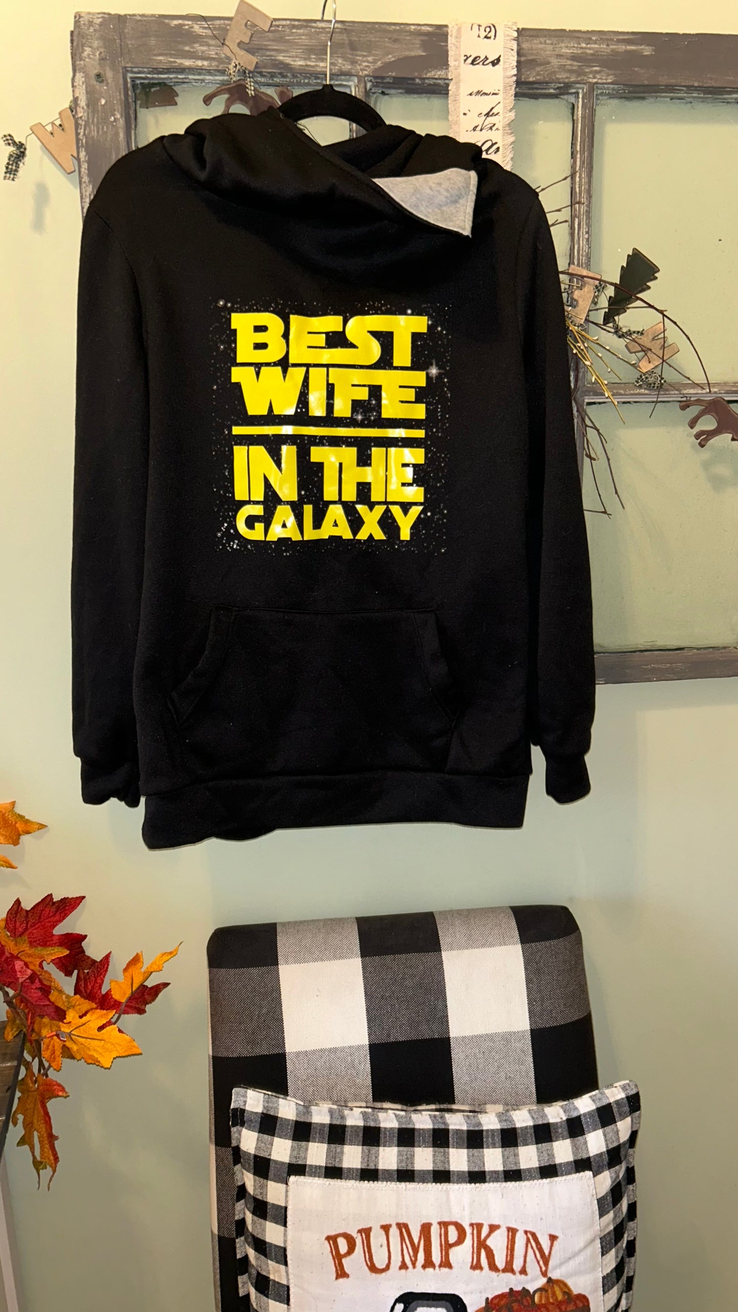 Women’s top size medium with stretch