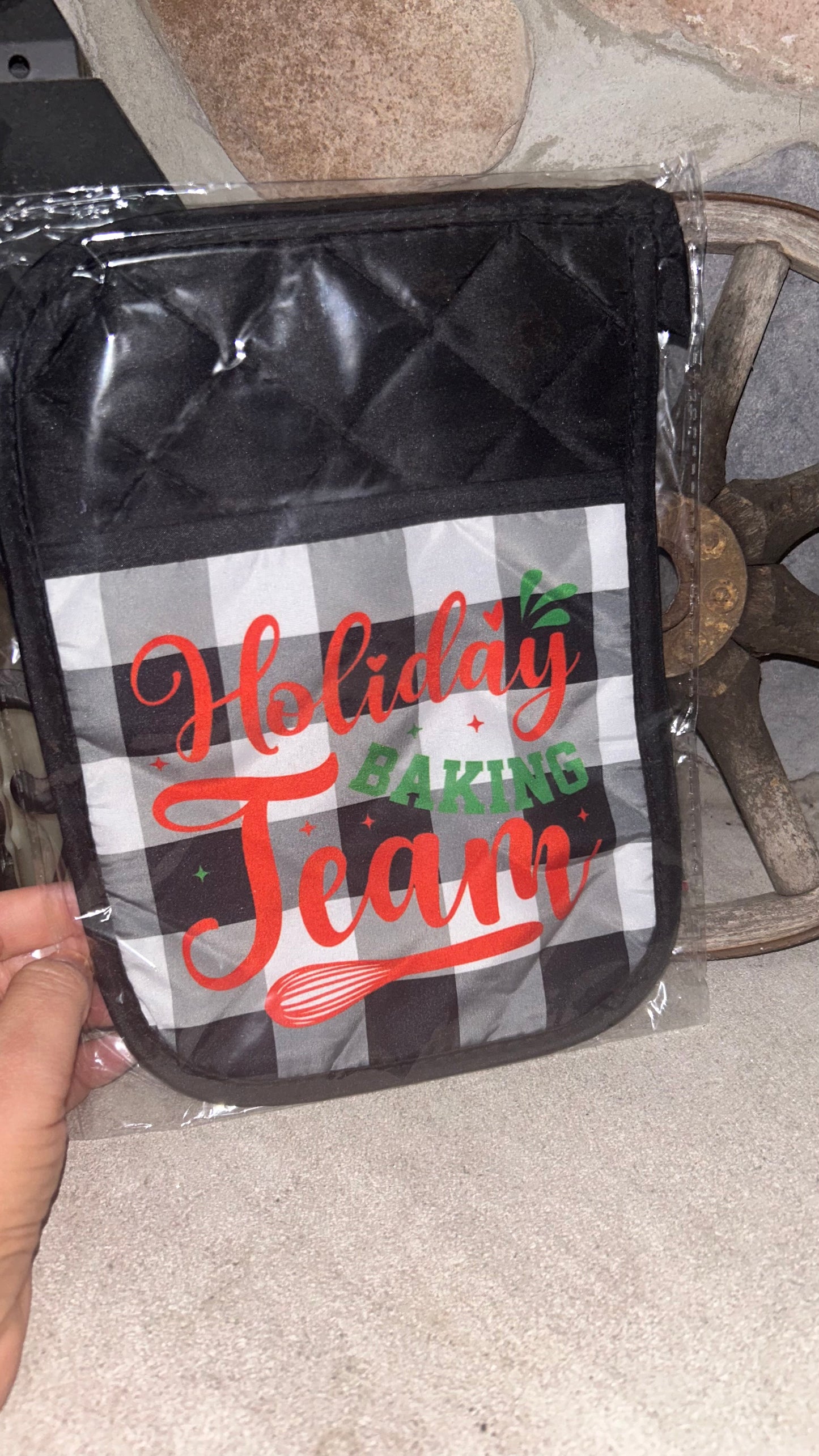 Individually Wrapped Holiday Hot Pad with Side Pocket