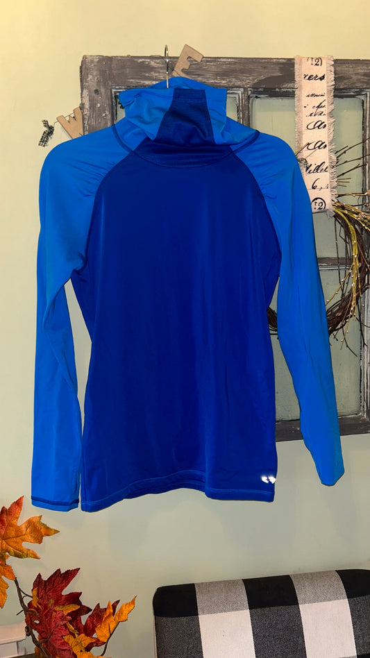 Women’s size medium fitted Champion high neck fits like a fitted small with stretch