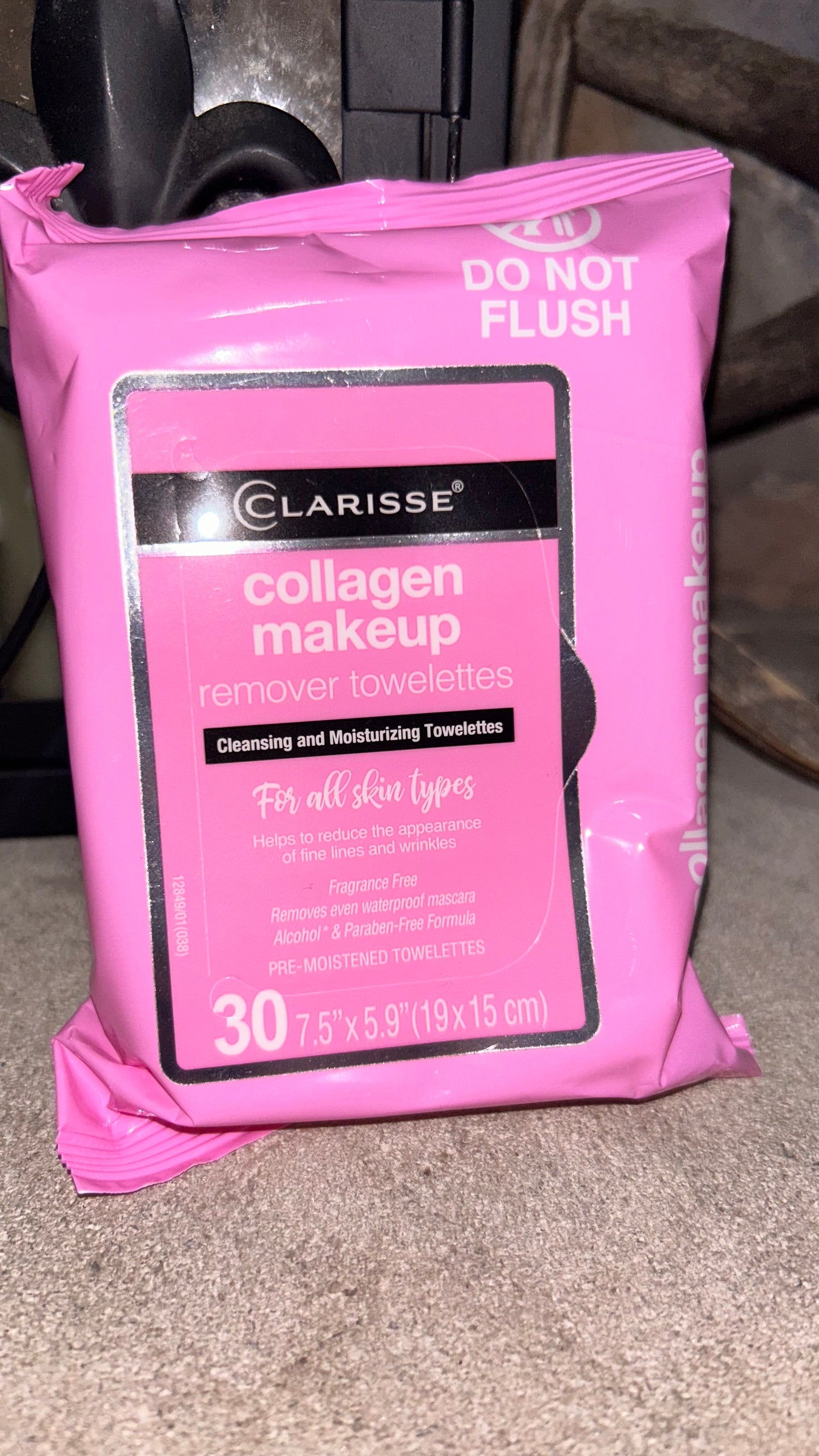 Collagen Face Wipes Helps reduce fine line and wrinkles