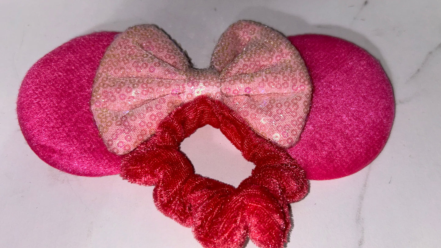 Minnie Mouse Hair Tie