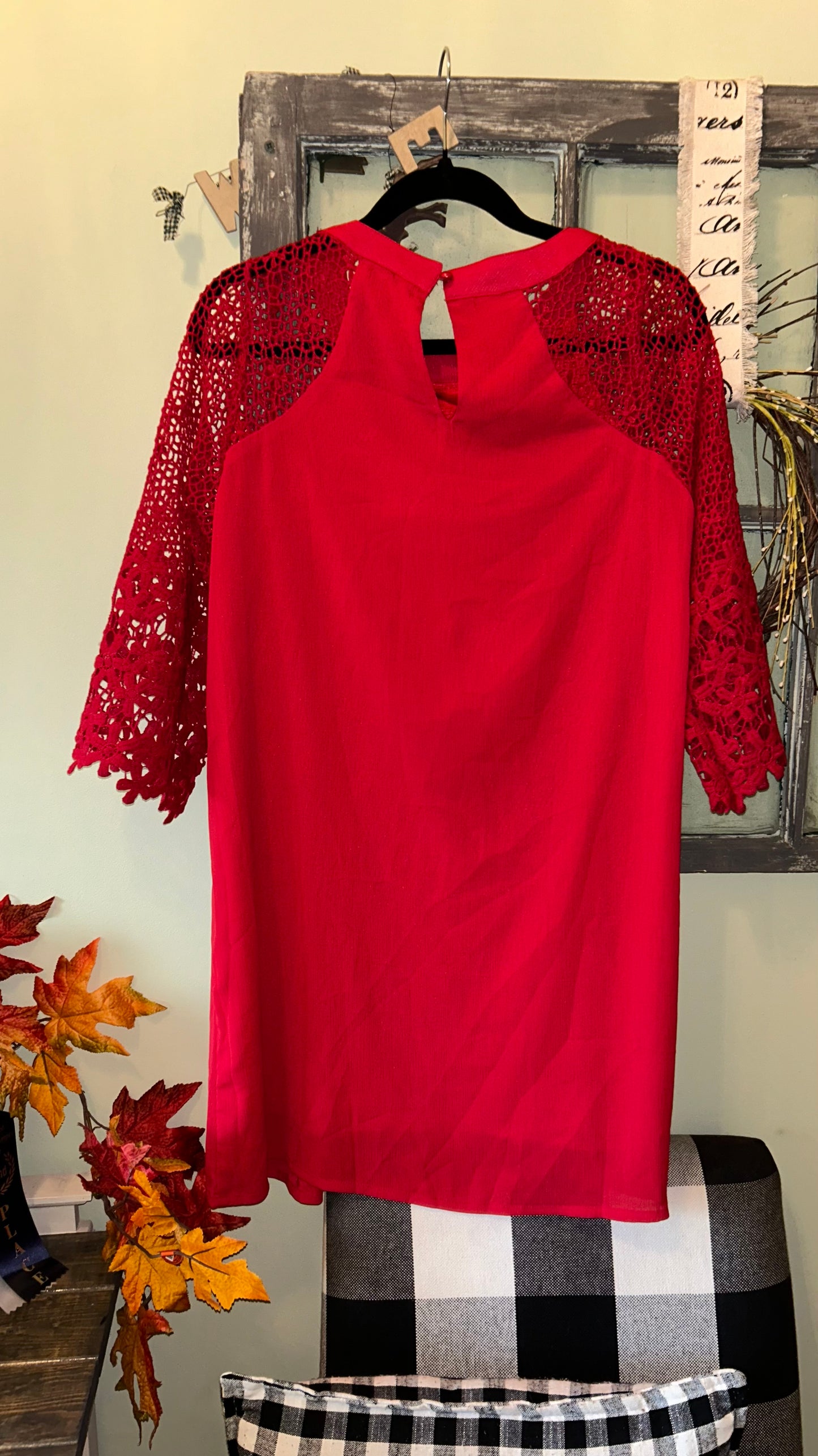 Women’s dress size Medium fits like a 3/4 with some stretch