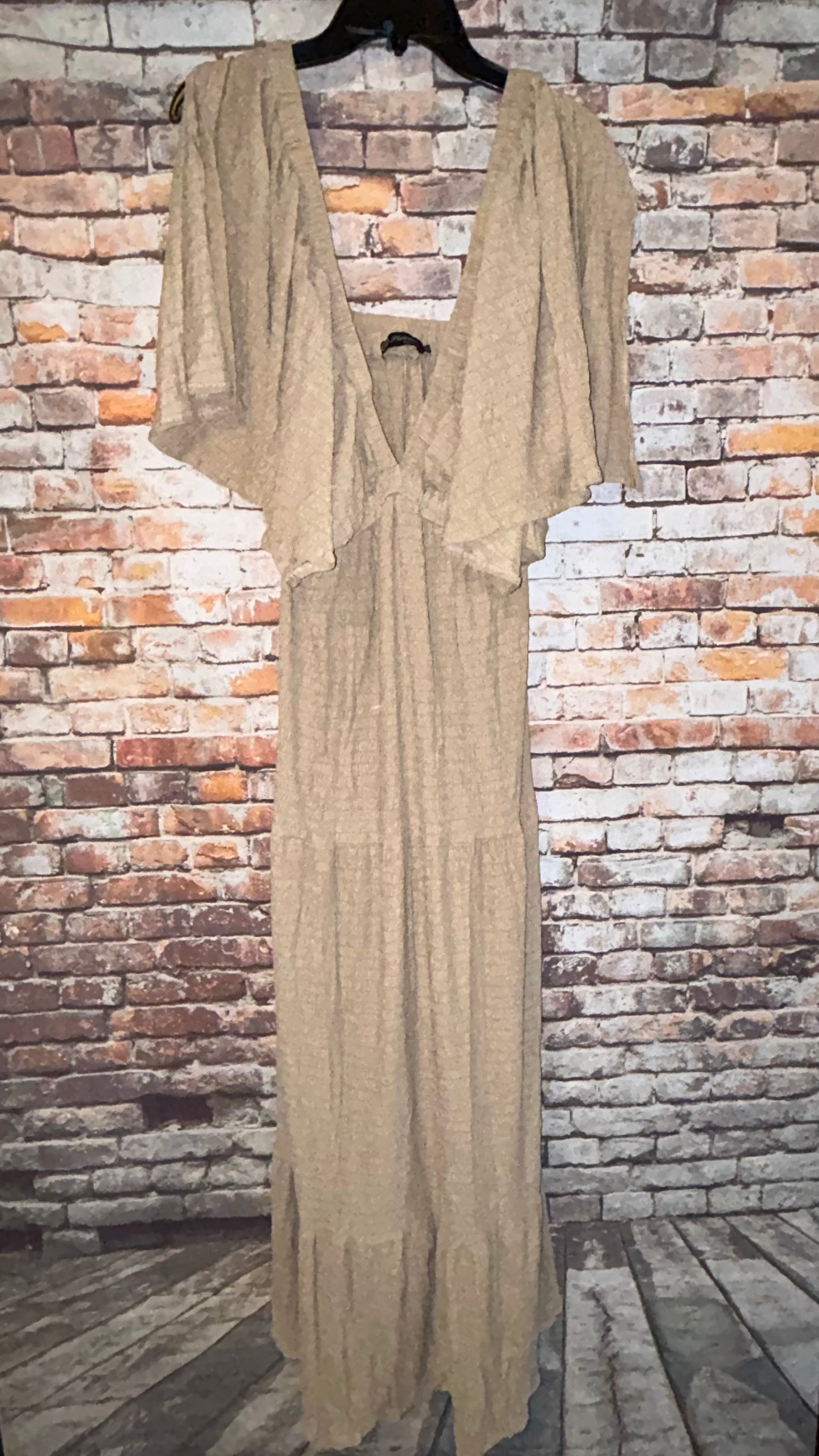 Women’s size XLarge dress fits like a 14 with stretch