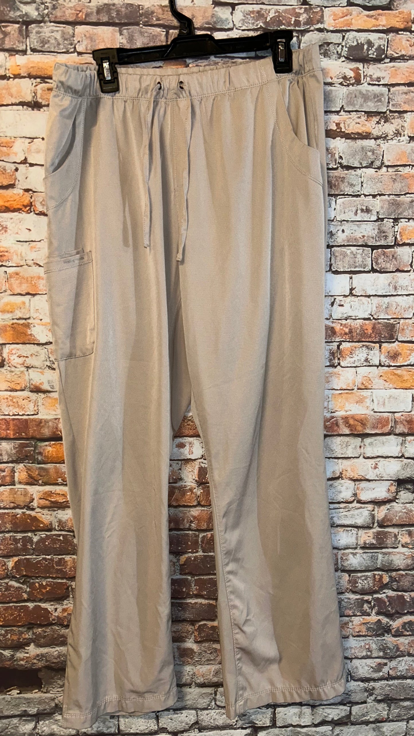 Women’s size XLarge Scrun pants with stretch