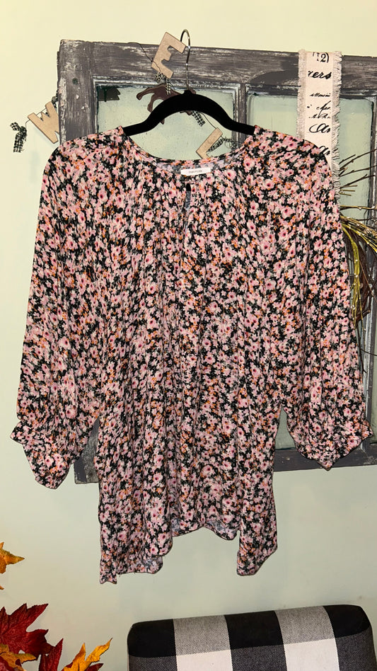 Womens top size XLarge with stretch