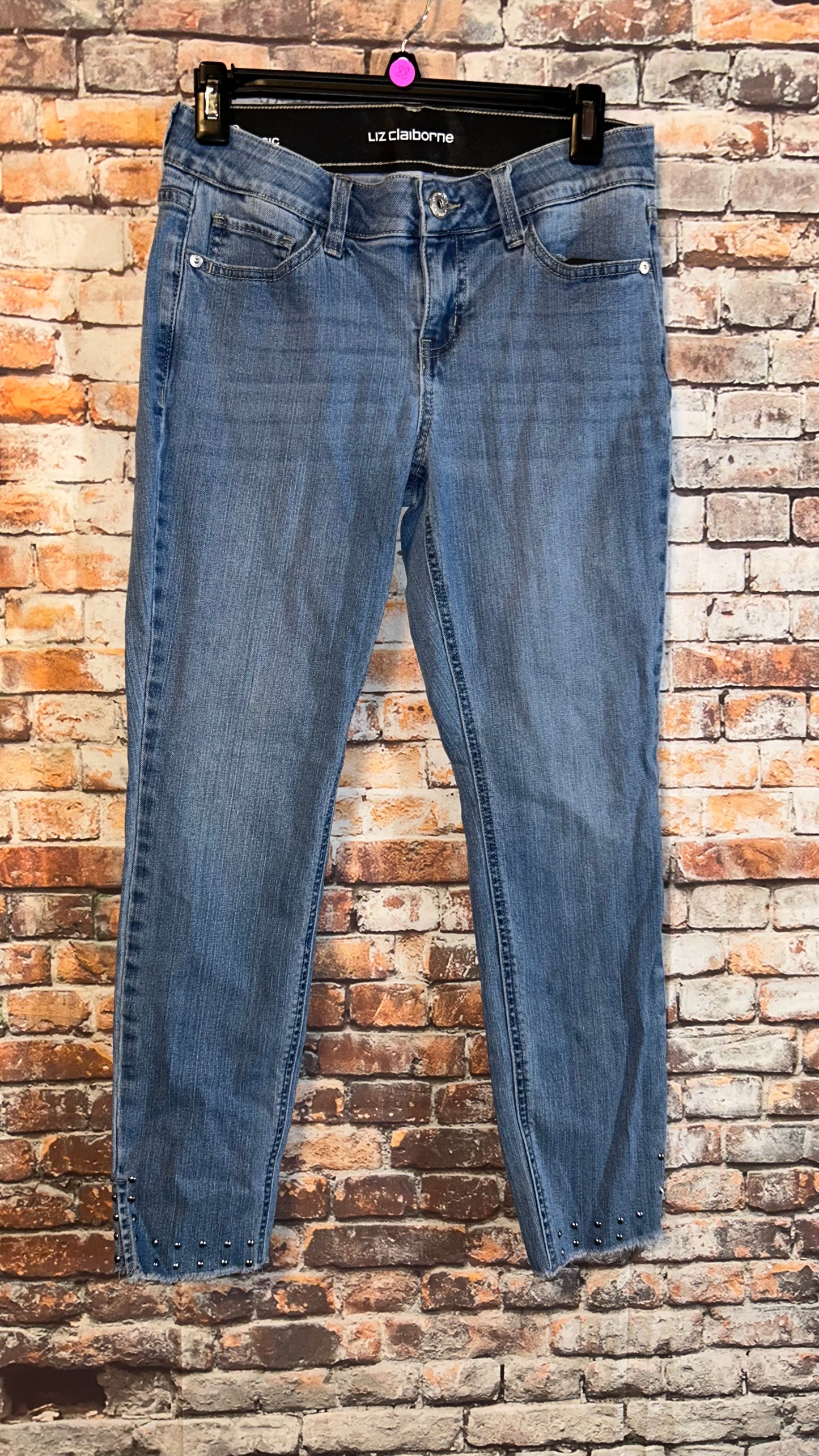 Womens size 2 jeans with stretch 26in inseam