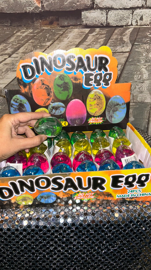 Dino egg putty with Dinosaur inside Green Color
