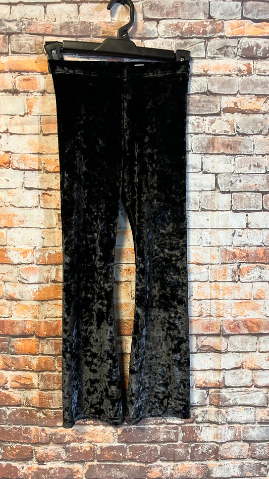 Youth girls size 8 leggings with stretch