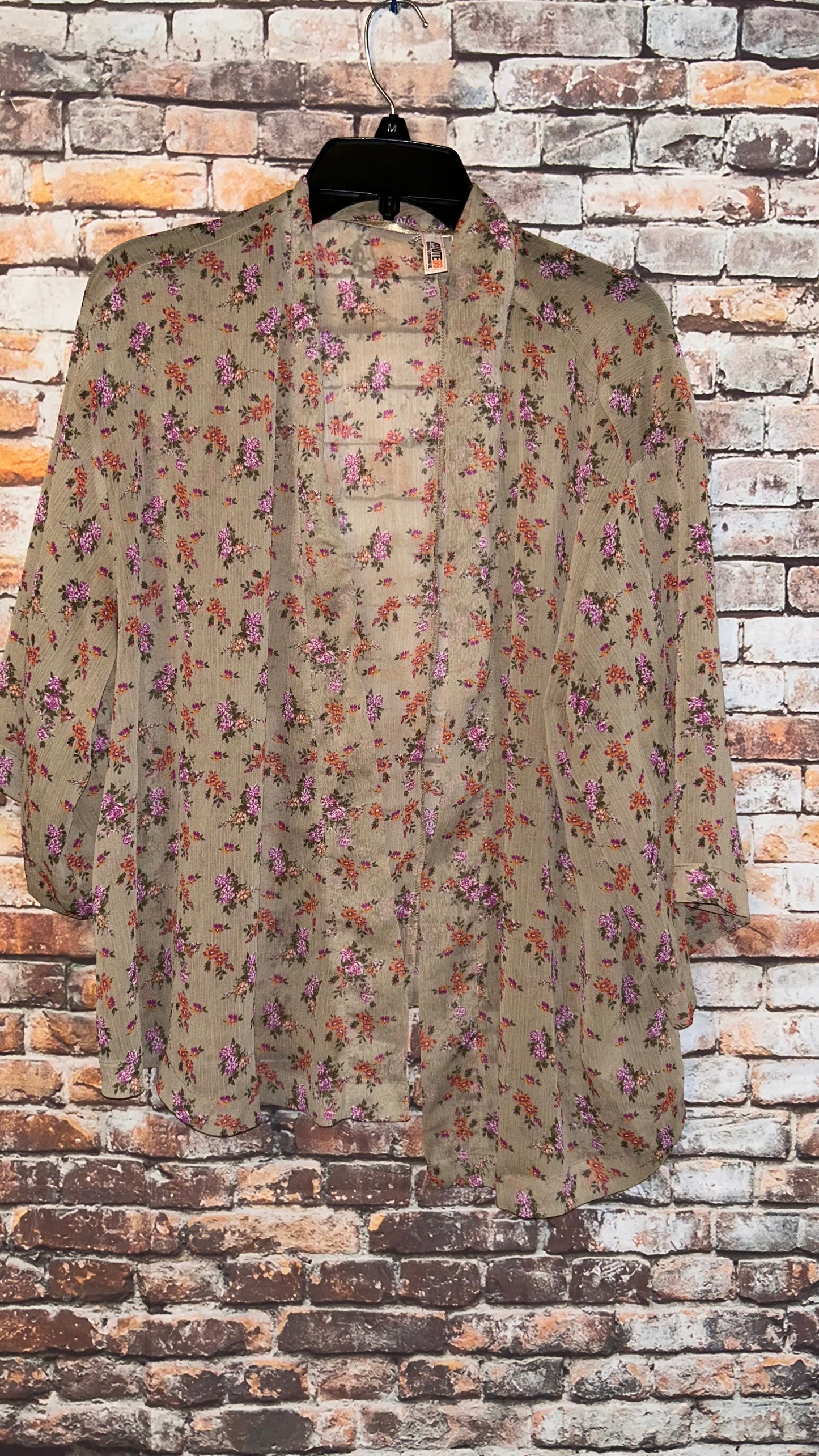 Women’s size XLarge cardigan no stretch