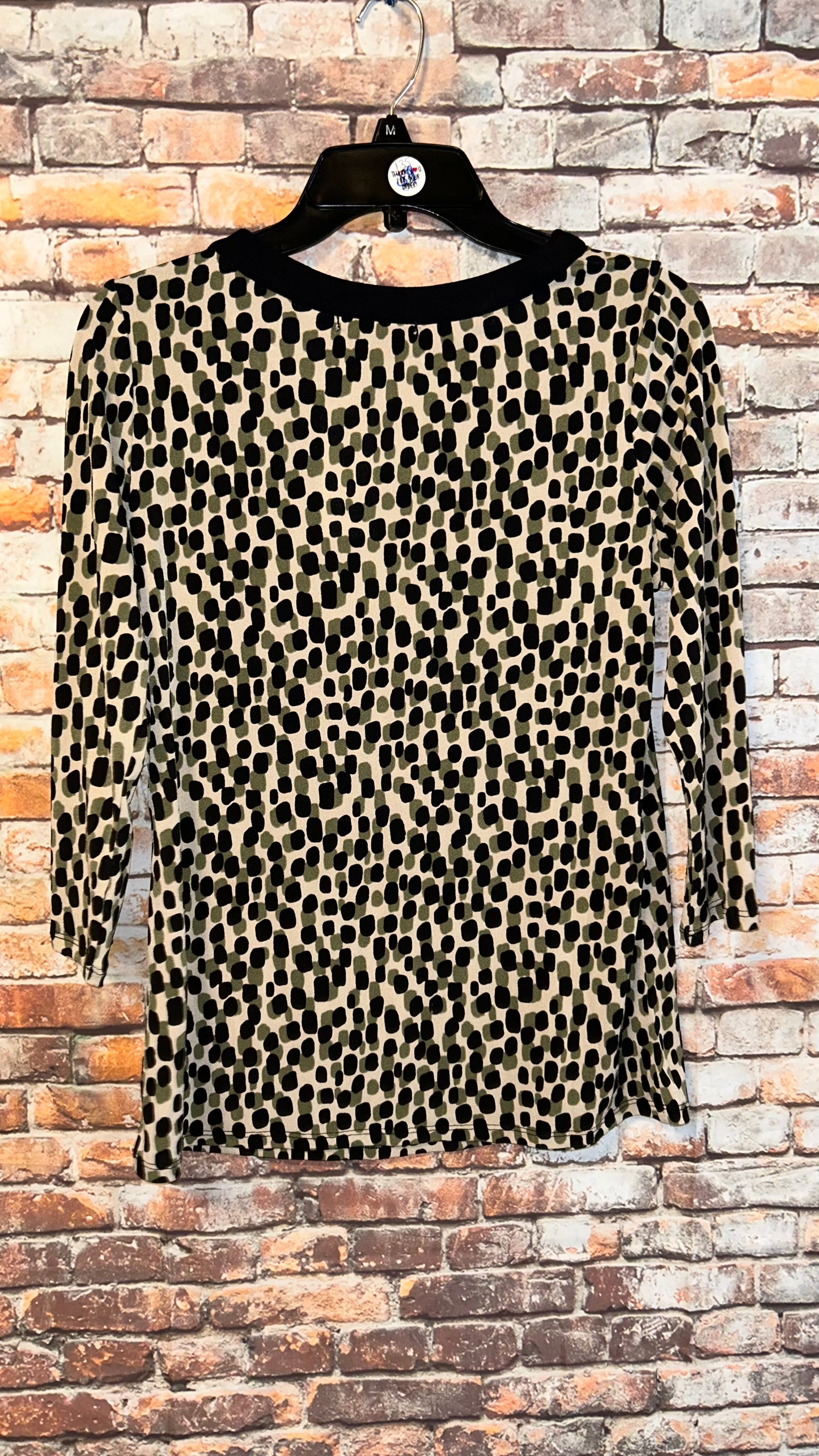 Women’s size small top with stretch