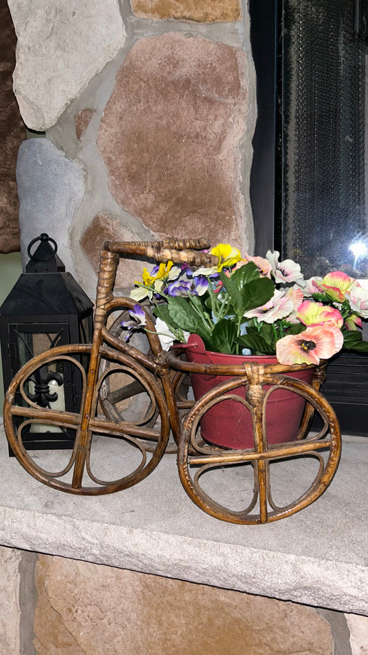 Rustic Bike Decor Local pick up Only! No shipping Thank you